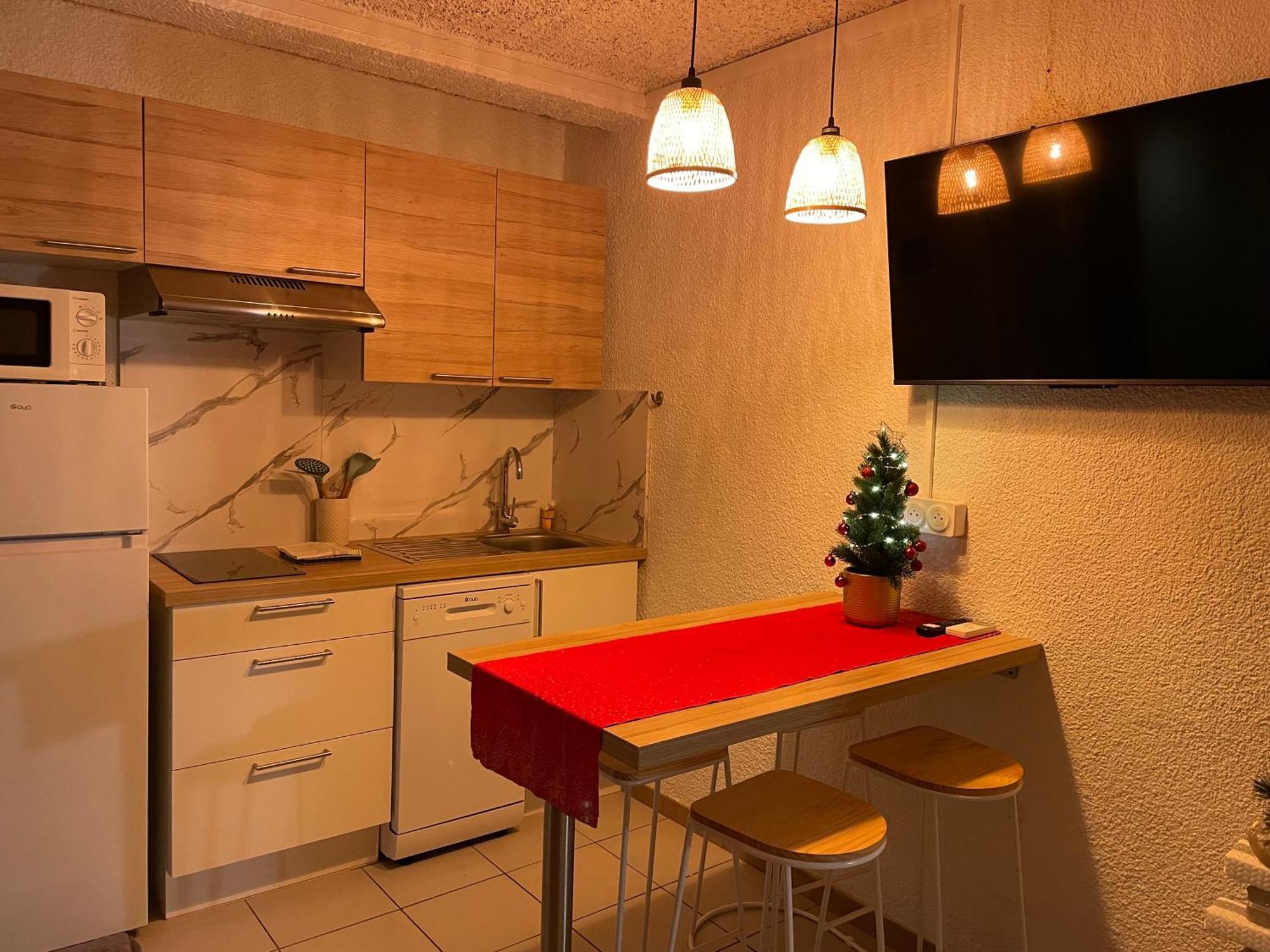 Studio Cosy A 300M De La Mer, Face Aux Festivals, Derriere La Night Life Le Barcarès Exteriör bild